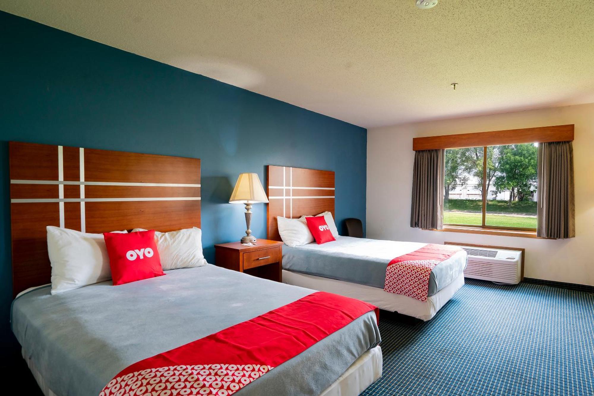Oyo Hotel Redwood Falls Near Jackpot Casino Exterior photo