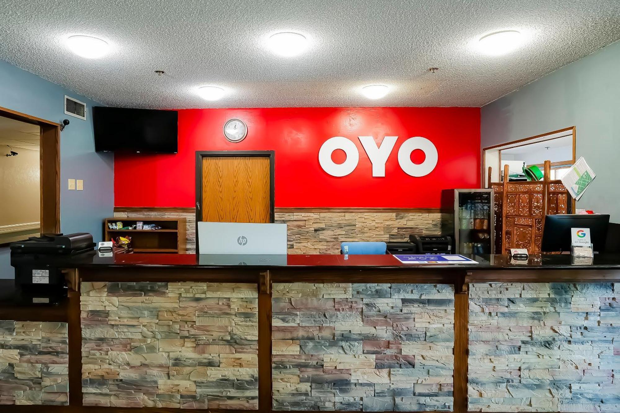 Oyo Hotel Redwood Falls Near Jackpot Casino Exterior photo