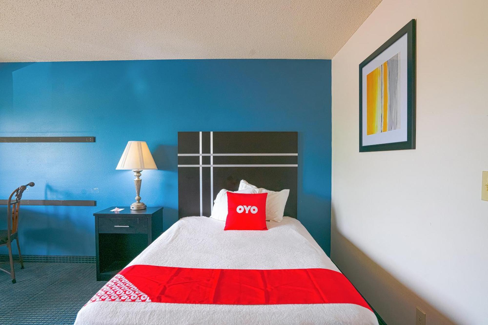 Oyo Hotel Redwood Falls Near Jackpot Casino Exterior photo